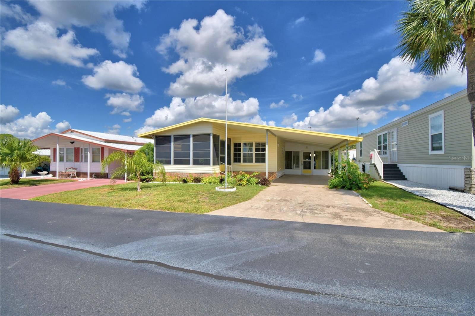 Property Photo:  4127 Sprucewood Street  FL 33880 