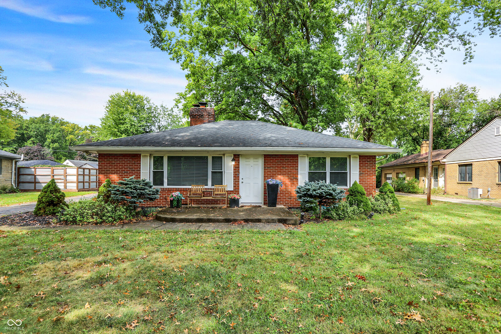 Property Photo:  50 W 72nd Street  IN 46260 