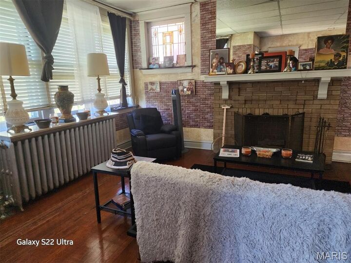 Property Photo: 4450 Holly Avenue MO 63115