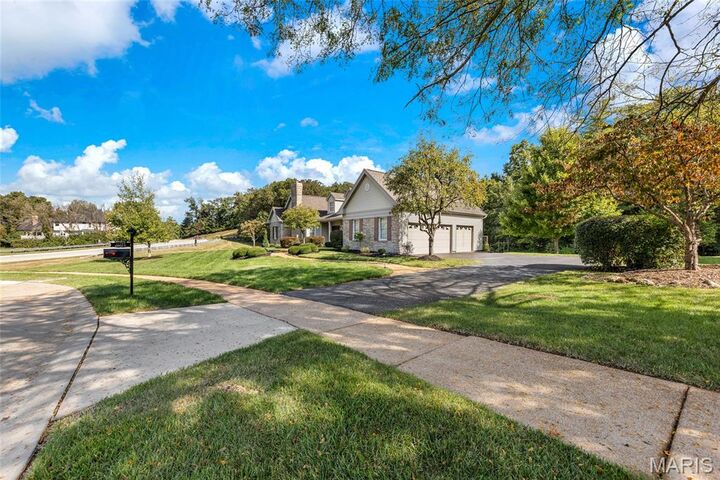 Property Photo:  17609 Burnham Court  MO 63005 