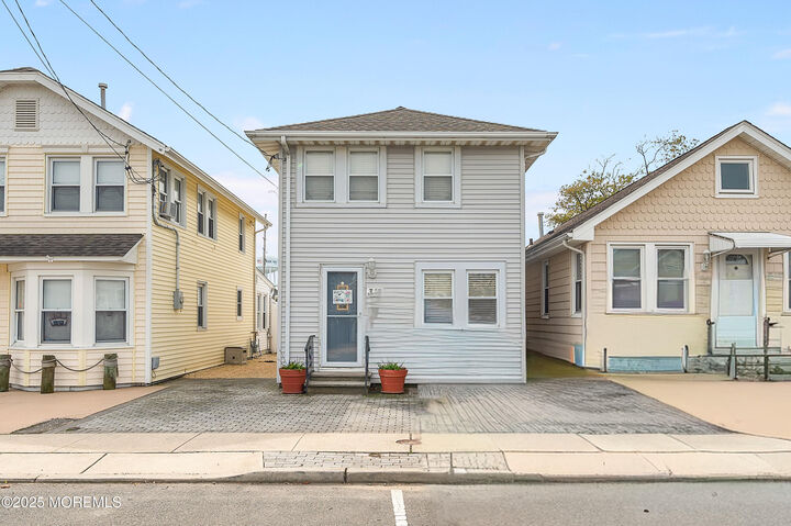 313 Dupont Avenue  Seaside Heights NJ 08751 photo