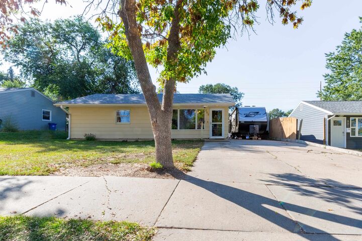 Property Photo: 805 E Indiana Street SD 57701-5834