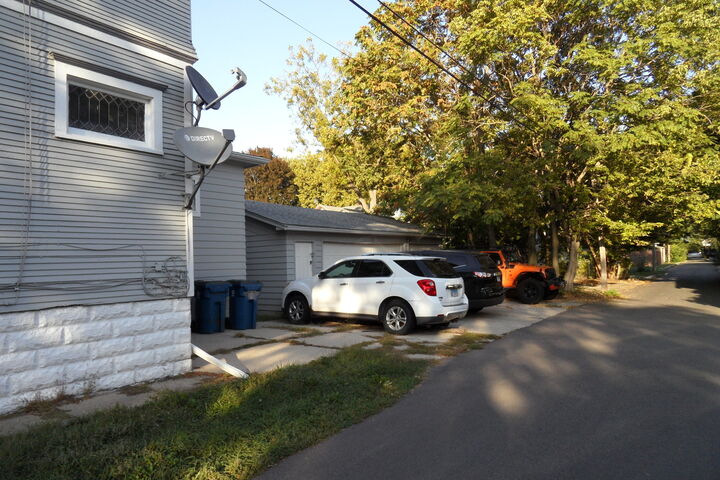 Property Photo:  450 S Fourth Street  IL 60505 