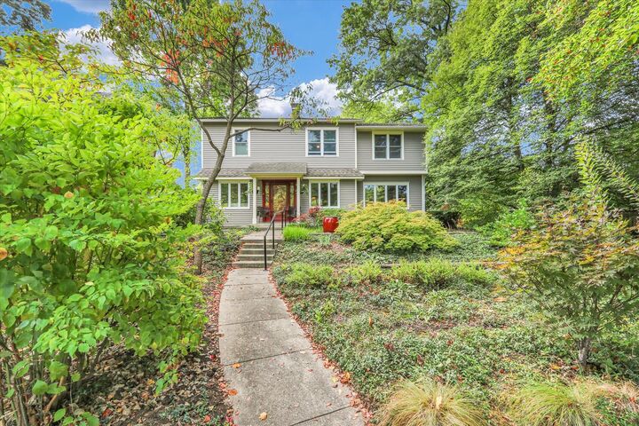 1023 W Charles Street  Champaign IL 61821 photo