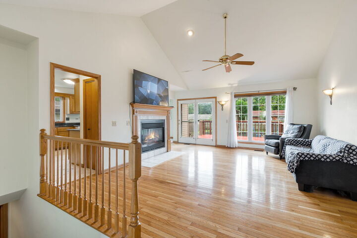 Property Photo:  206 1/2 Redbud Drive  IL 60433 