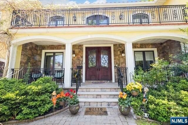 Property Photo:  214 Durie Avenue  NJ 07624 