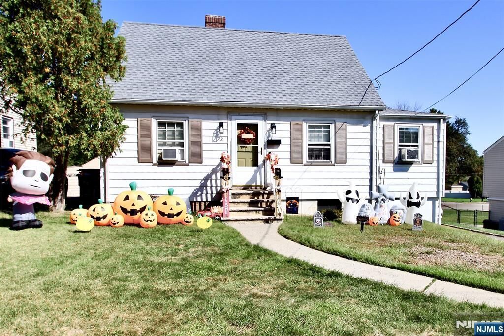 Property Photo:  18 Durrell Street  NJ 07044 