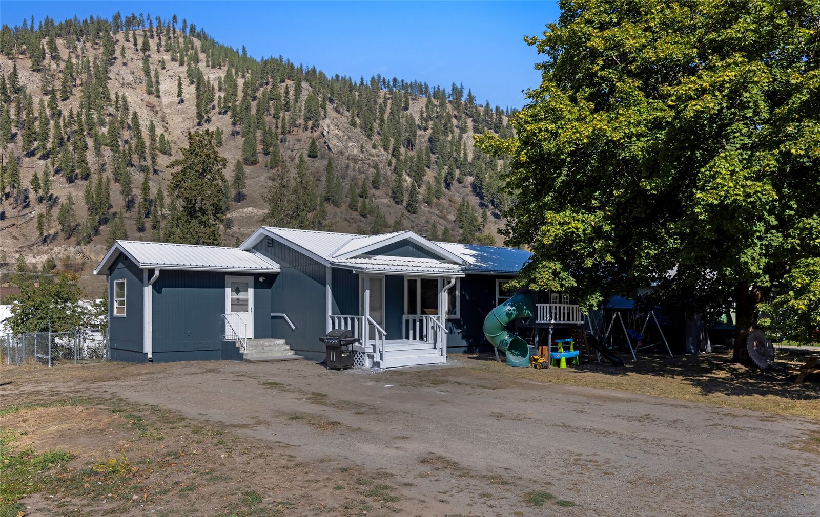 Property Photo: 500 3rd Avenue E MT 59872