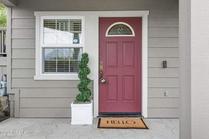 Property Photo:  1697 Fixlini Street  CA 93401 