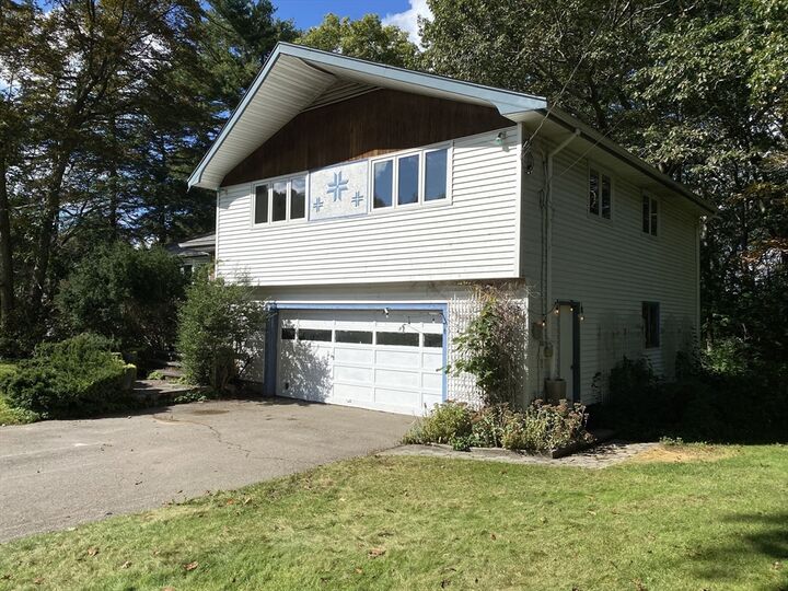 Property Photo:  19 Cynthia Rd  MA 02021 