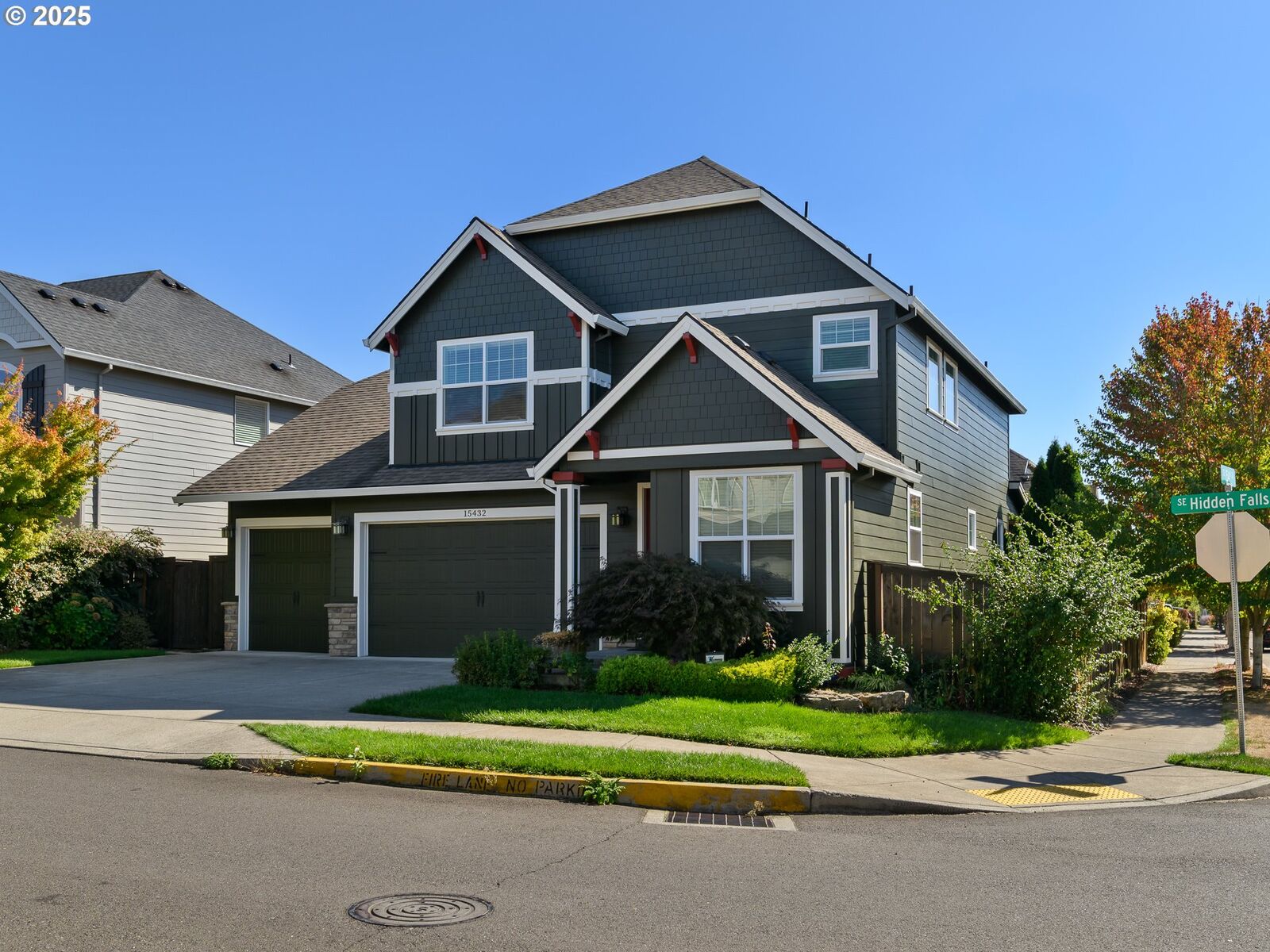 Property Photo: 15432 SE Hidden Falls Dr OR 97015