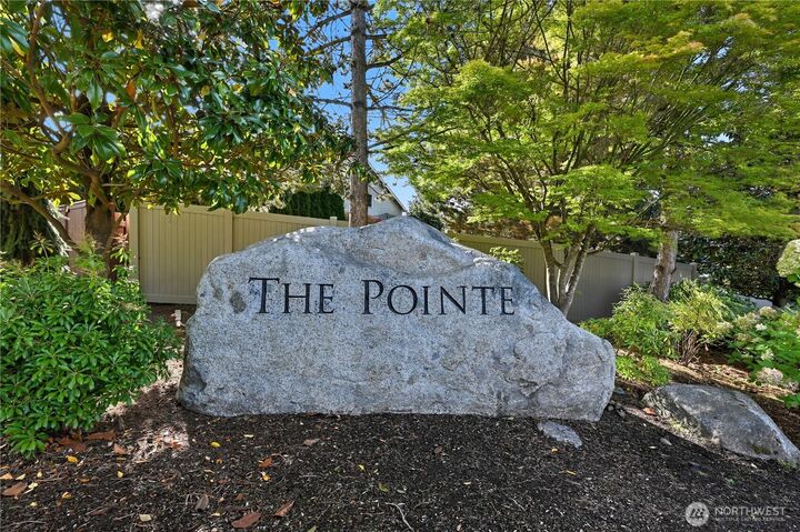 Property Photo:  2514  85th Drive NE Cc2  WA 98258 