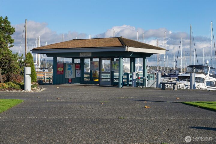 Property Photo:  9540  Semiahmoo Parkway D9  WA 98230 