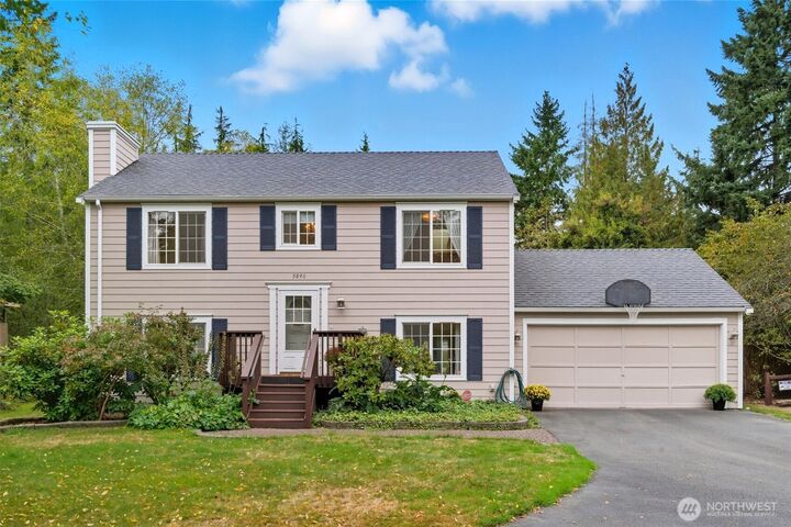 Property Photo:  5846 SW 44th Street  WA 98367