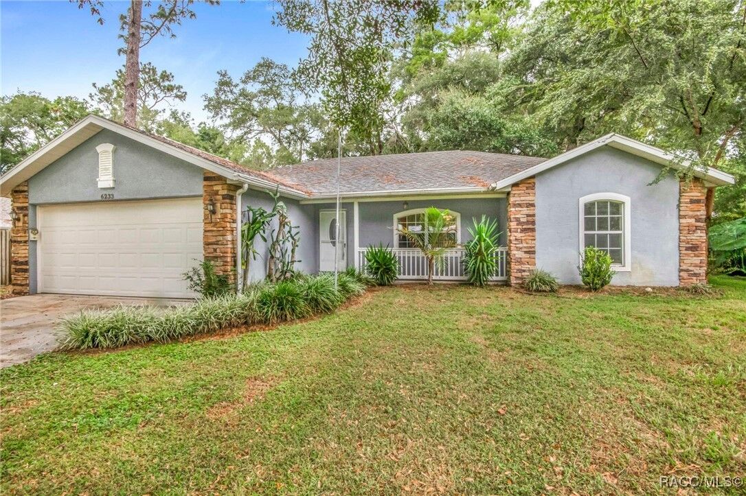 Property Photo:  6233 E Iona Lane  FL 34452 