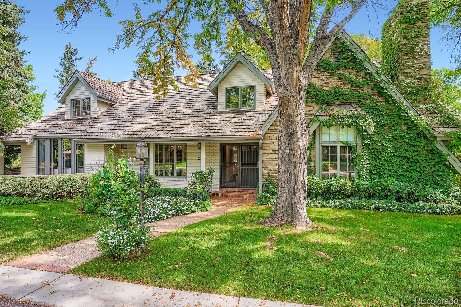 Property Photo:  2155 E Alameda Avenue  CO 80209 