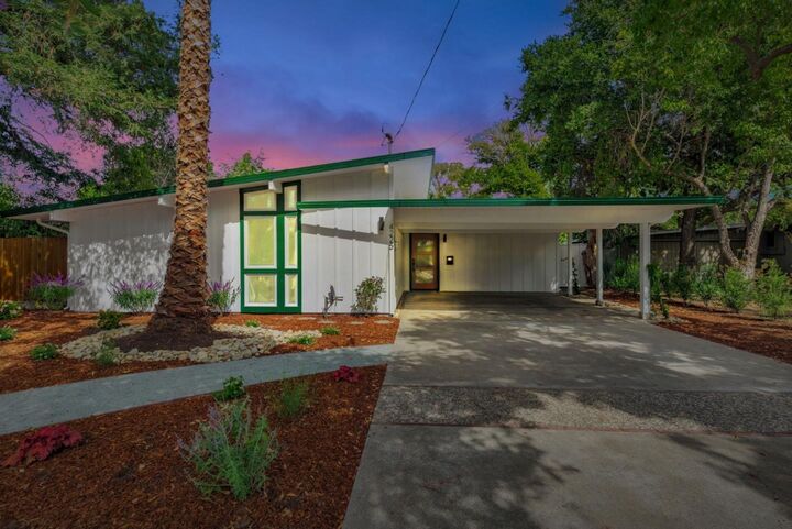Property Photo:  4225 Park Boulevard  CA 94306 