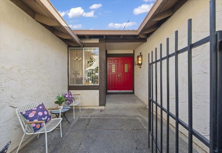 Property Photo:  40379 Dolerita Avenue  CA 94539 