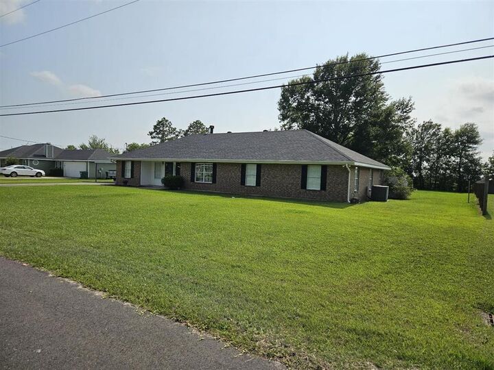 5814 W Pinewood Drive W  Lake Charles LA 70607 photo