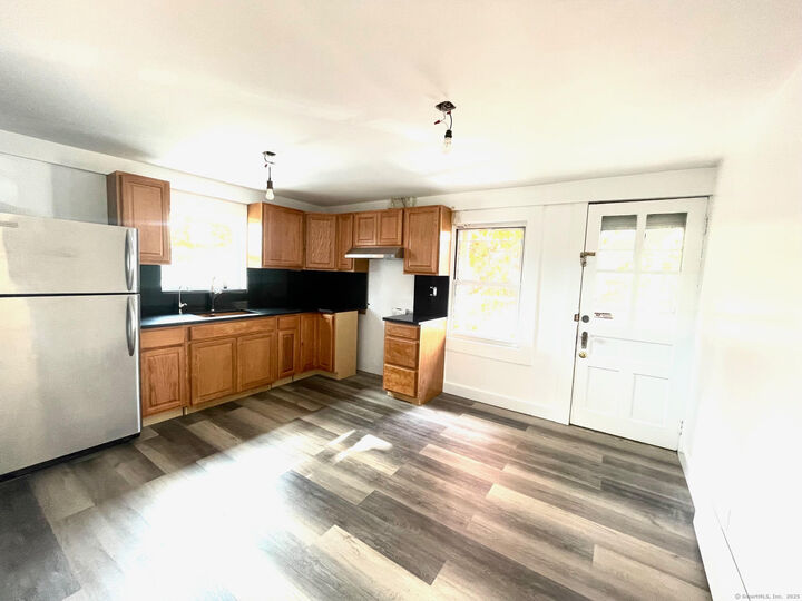 Property Photo:  88 East Pearl Street 2nd Flr  CT 06513