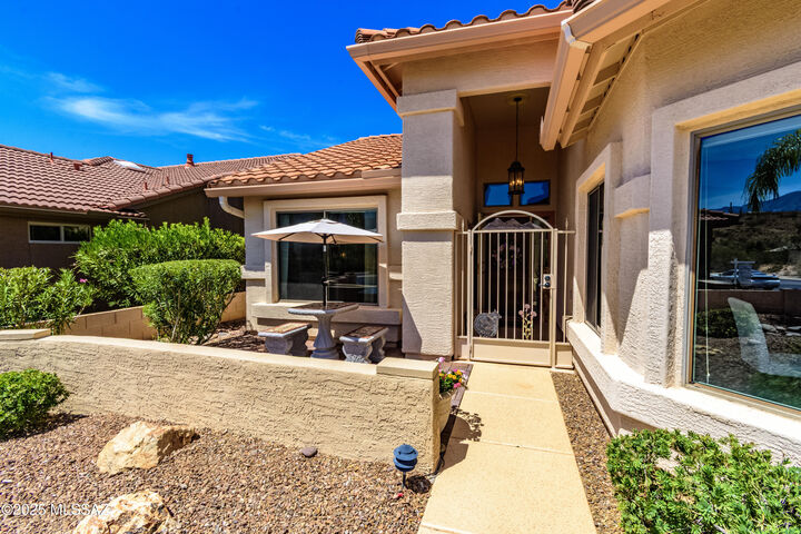 Property Photo: 37614 S Desert Bluff Drive AZ 85739