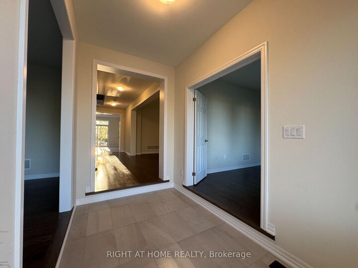 Property Photo:  211 Sutherland Street S  ON L0M 1S0