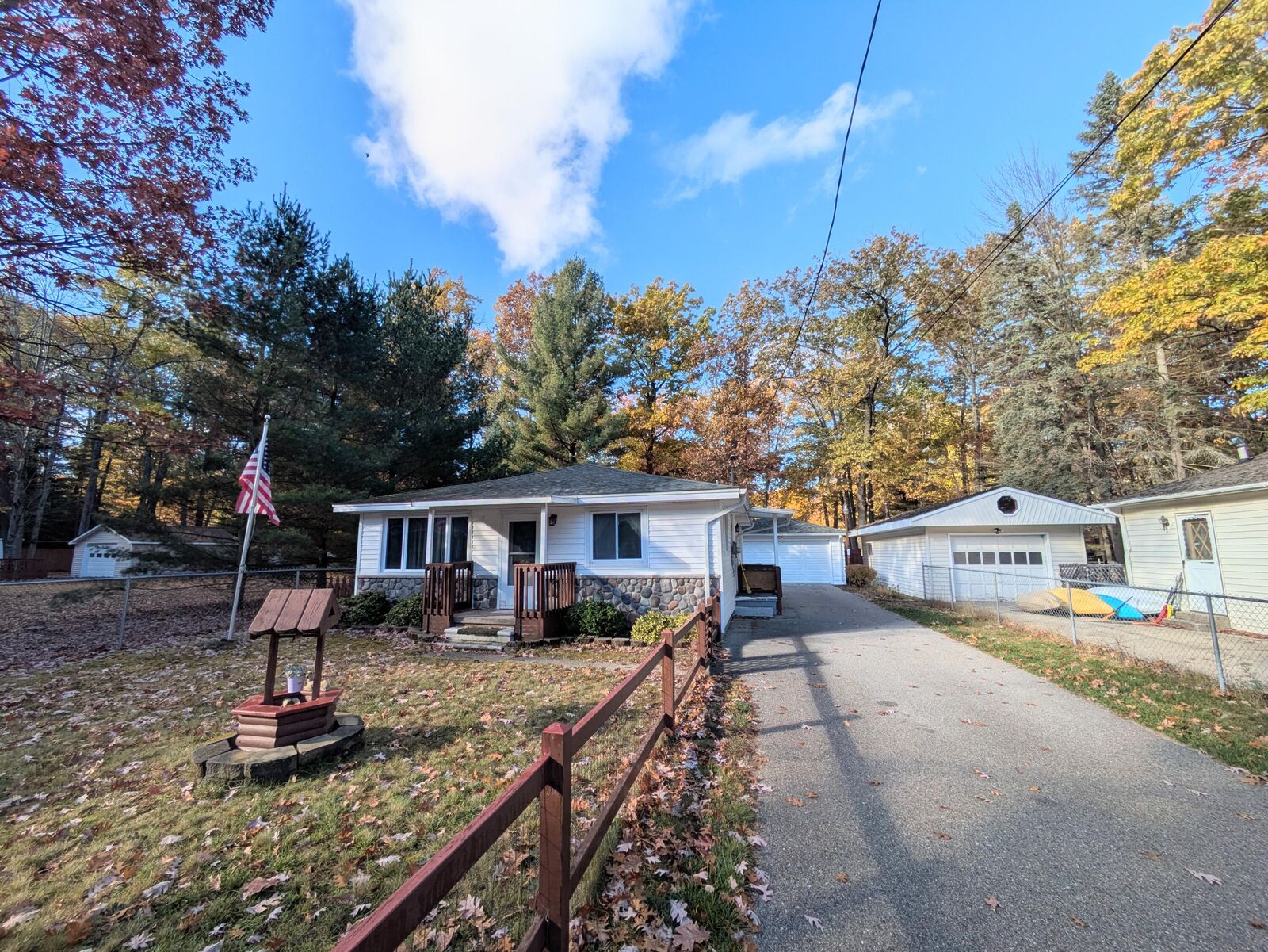 Property Photo:  147 Devonshire Drive  MI 48651 