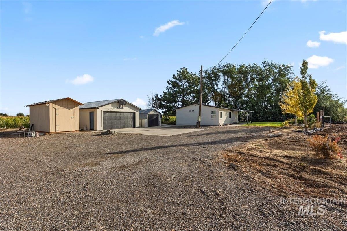 Property Photo: 3512 Wolf Lane ID 83607