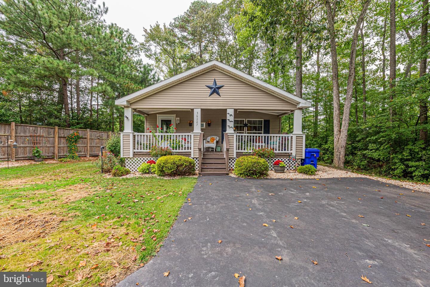 Property Photo:  36247 White Oak Drive  DE 19945 
