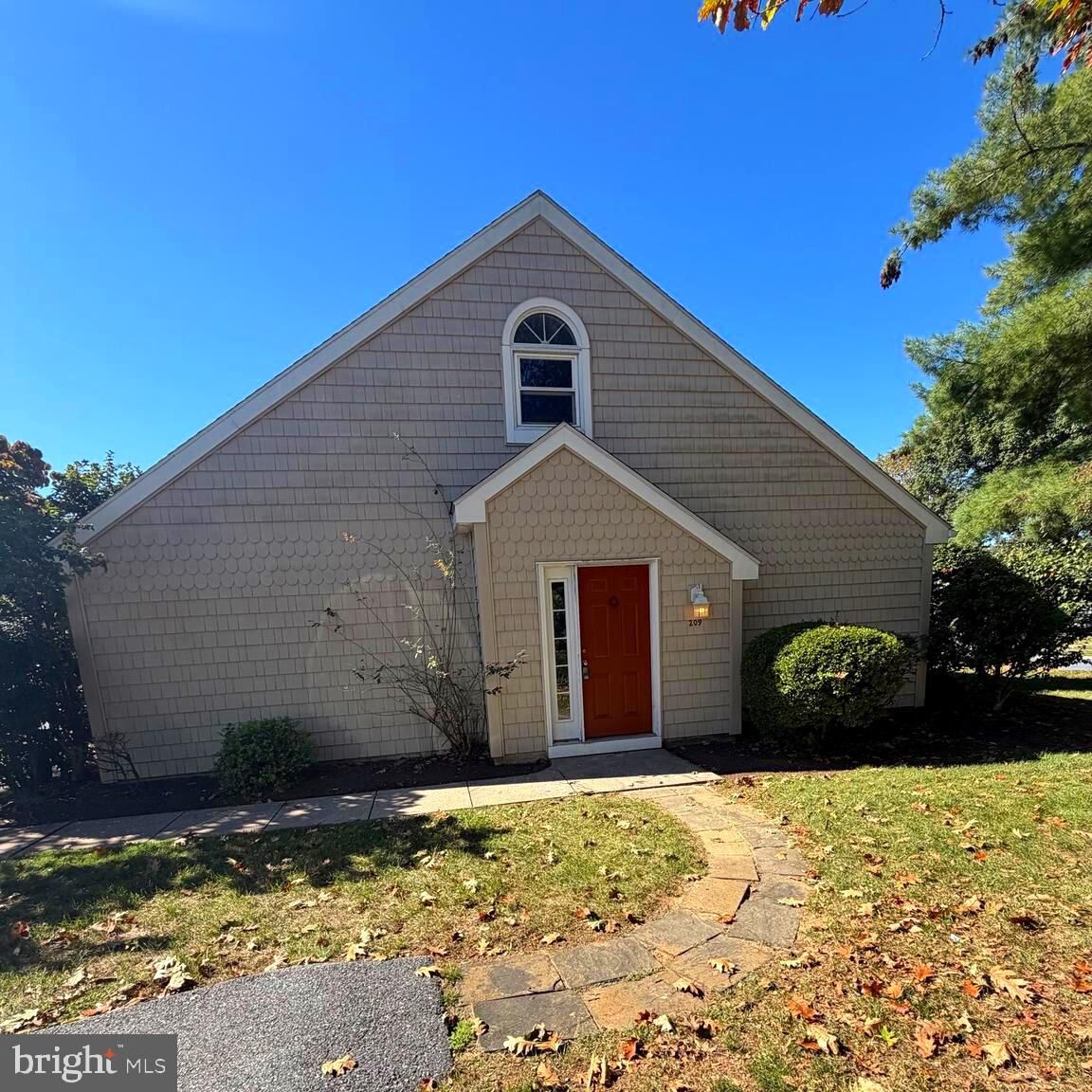 Property Photo:  209 Crescent Drive  PA 17033 