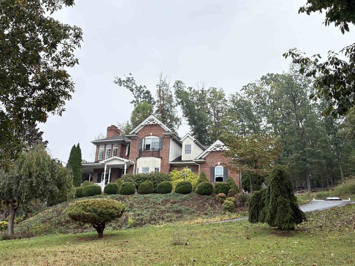 Property Photo:  2289 Pearl Ln  VA 22801