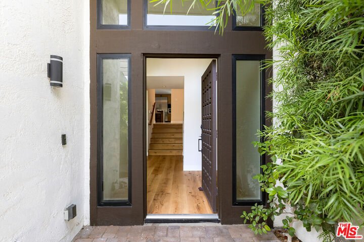 Property Photo: 1549 Palisades Dr CA 90272