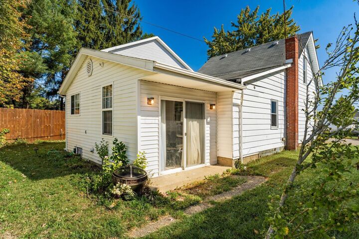Property Photo: 111 N High Street OH 43105