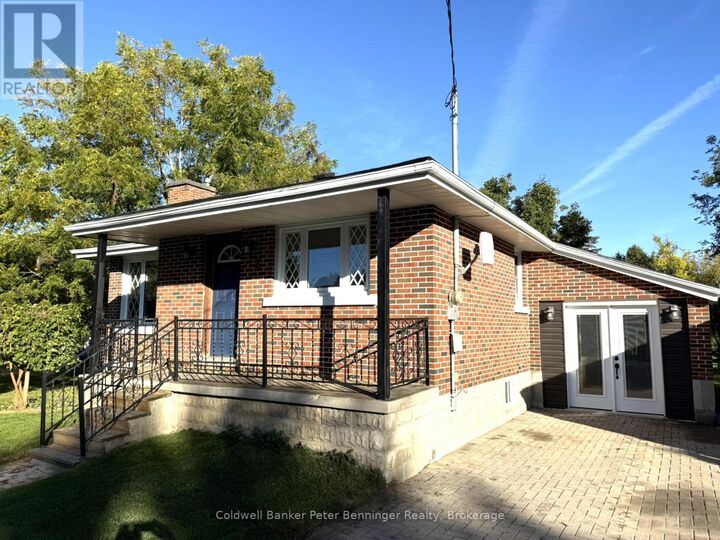 Property Photo:  2 Elgin Street  ON N0G 2V0 