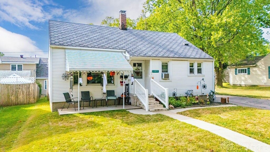 Property Photo:  405 Walnut Street  OH 45320 