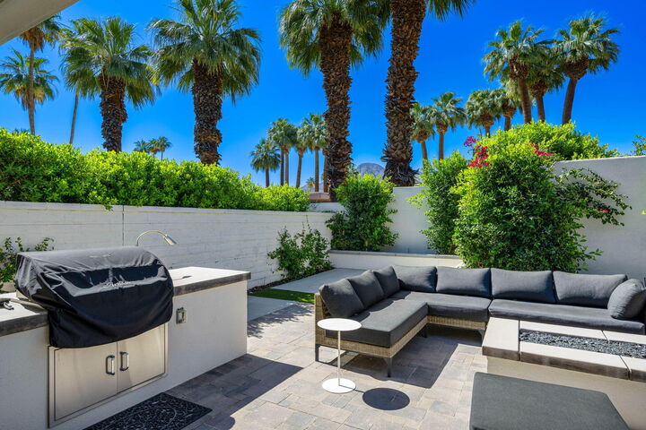Property Photo:  75307 Mansfield Drive  CA 92210 