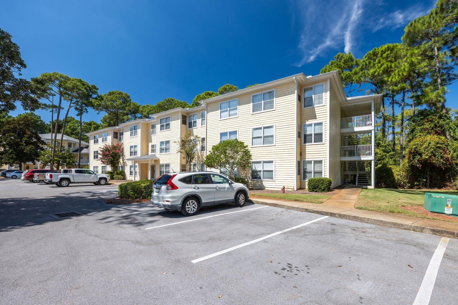 Property Photo:  200 Sandestin Lane Apt 614  FL 32550 