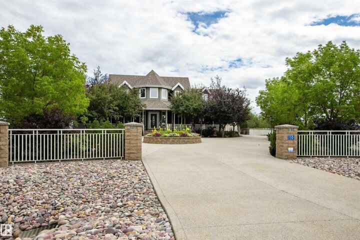 Property Photo:  110,50565 Rge Road 245  AB T4X 0P5 
