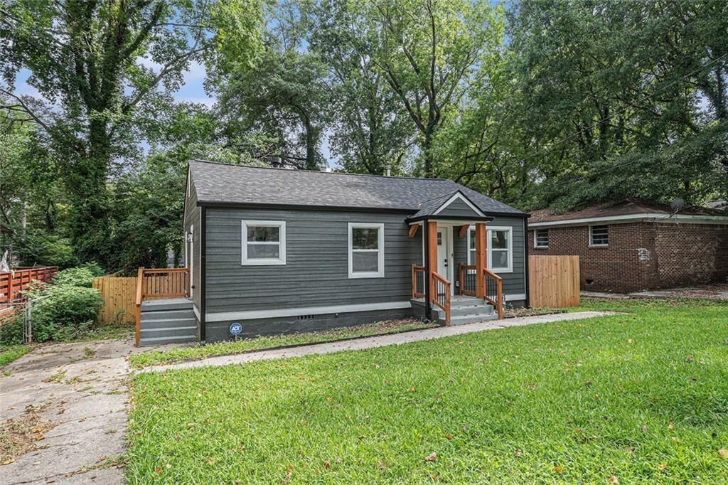 Property Photo:  220 Mt Zion Road SW  GA 30354 