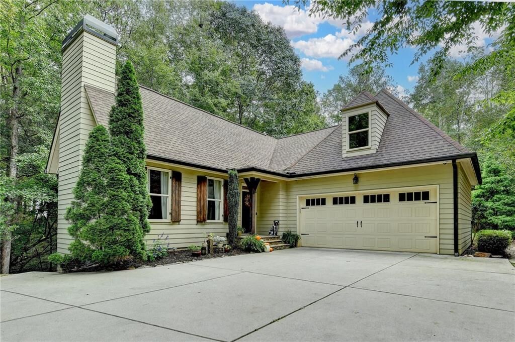 Property Photo:  5540 Keithwood Court  GA 30040 