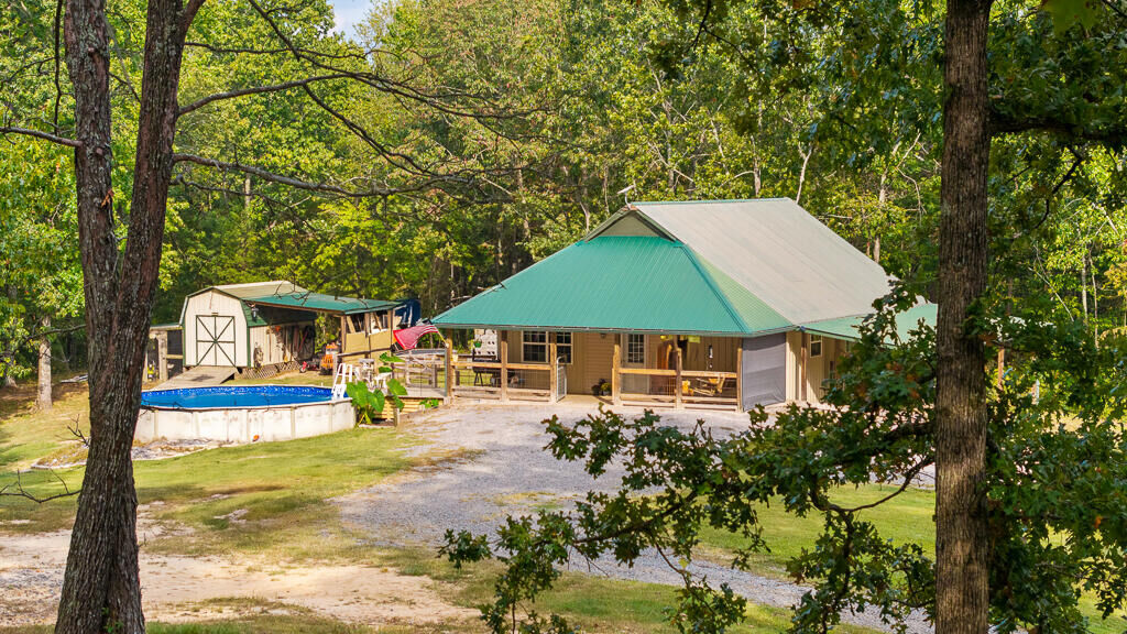 Property Photo: 497 Horns Creek Road TN 37362