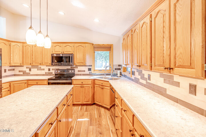 Property Photo:  328 Napa Loop  ND 58504