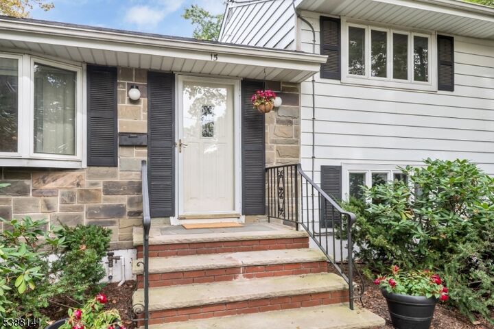 Property Photo:  15 Linden Rd  NJ 07423 