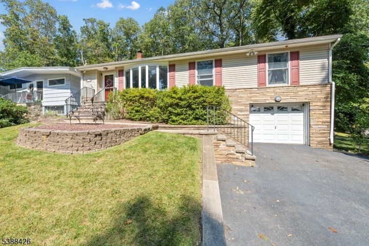 Property Photo: 41 Seneca Ave NJ 07866