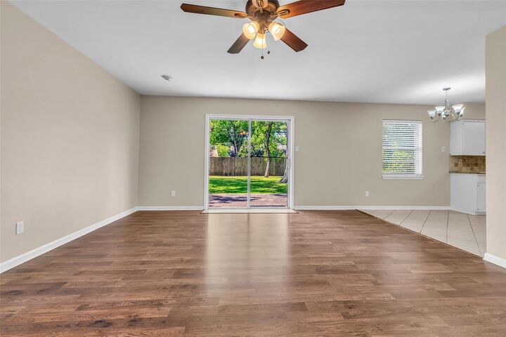 Property Photo: 5839 Ettrick Drive TX 77035