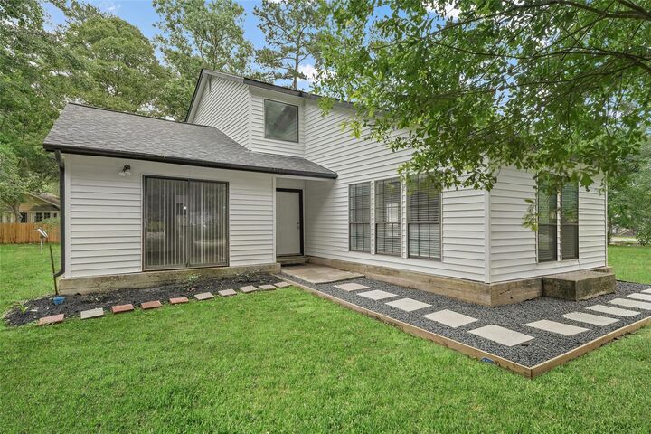 Property Photo: 18009 Split Oak Circle TX 77357