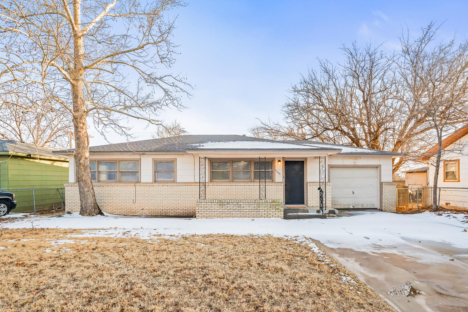 Property Photo:  1609 39th Street  TX 79412 