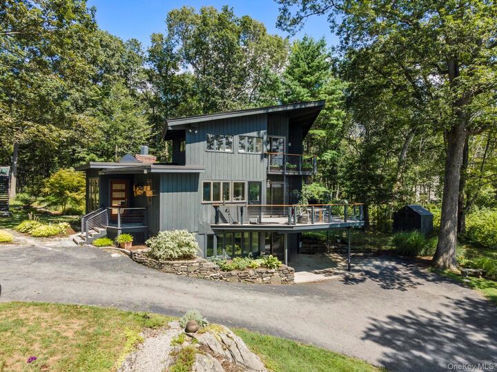 Property Photo:  13 Juengst Road  NY 10519 