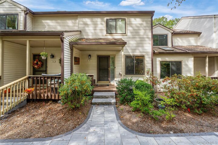 71 Pheasant Run  Millwood NY 10546 photo