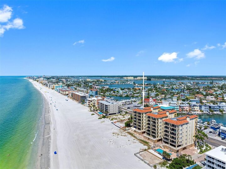 13630 Gulf Boulevard 200C  St Petersburg FL 33708 photo
